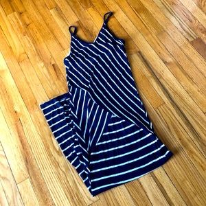 NEW YORK & COMPANY MAXI DRESS SIZE M